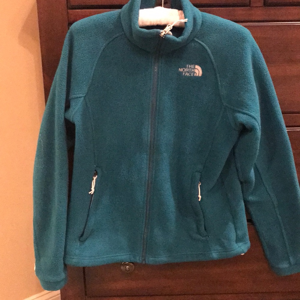 The NorthFace Teal Women’s Fleece Jacket (Size S)